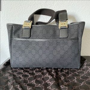 Black Gucci tote great condition